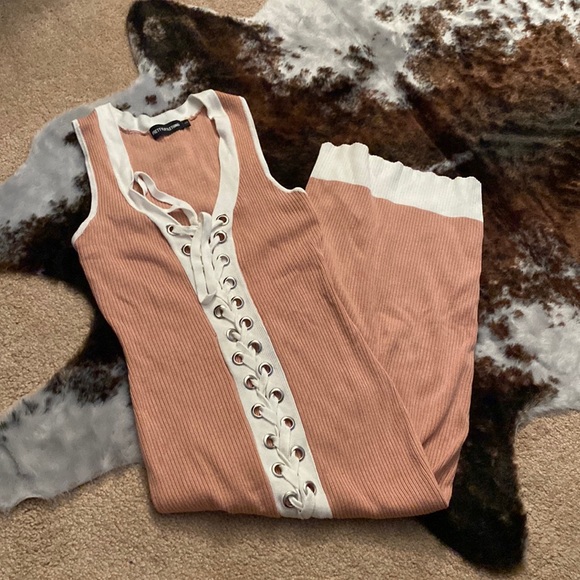 SOLD Pretty Little Thing dress - Picture 1 of 4